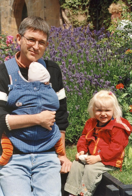 Der Vater und seine Töchter